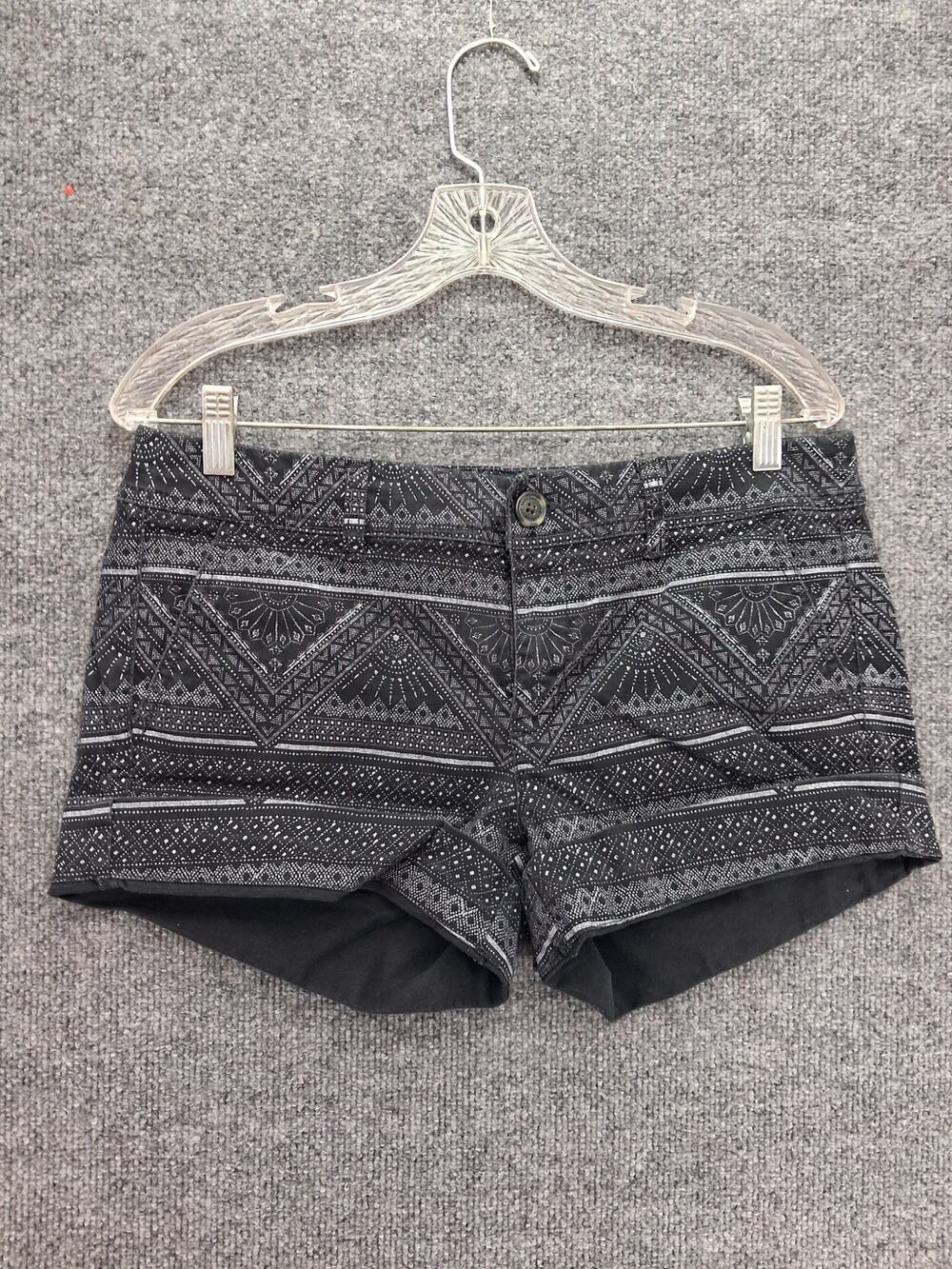 American Eagle Shorts Womens Size 10 Midi Black